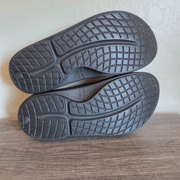 OOFOS Ooahh Recovery Slide Sandal Black Unisex Size Men's 10 Women's 12 Comfort - Picture 8 of 10